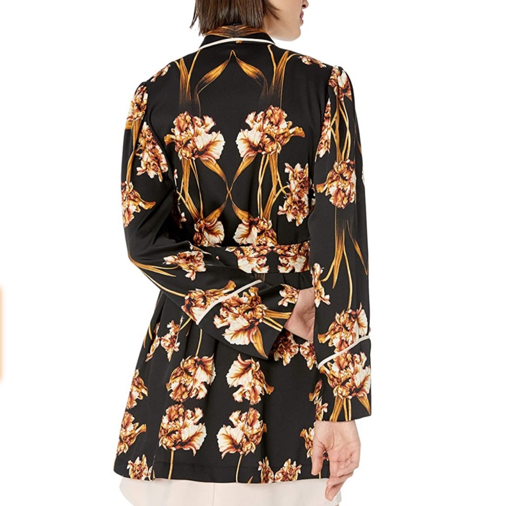 BCBGMaxAzria Robe/Jacket/Dress - Picture 3 of 8